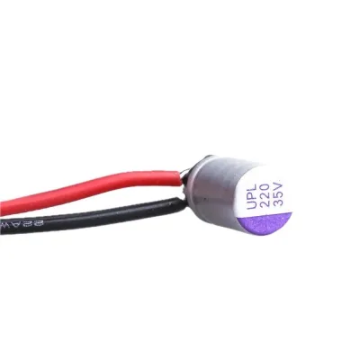 Flywoo UNICON UPL 35V 220UF 8*12mm w/ kondensatorius (5vnt)